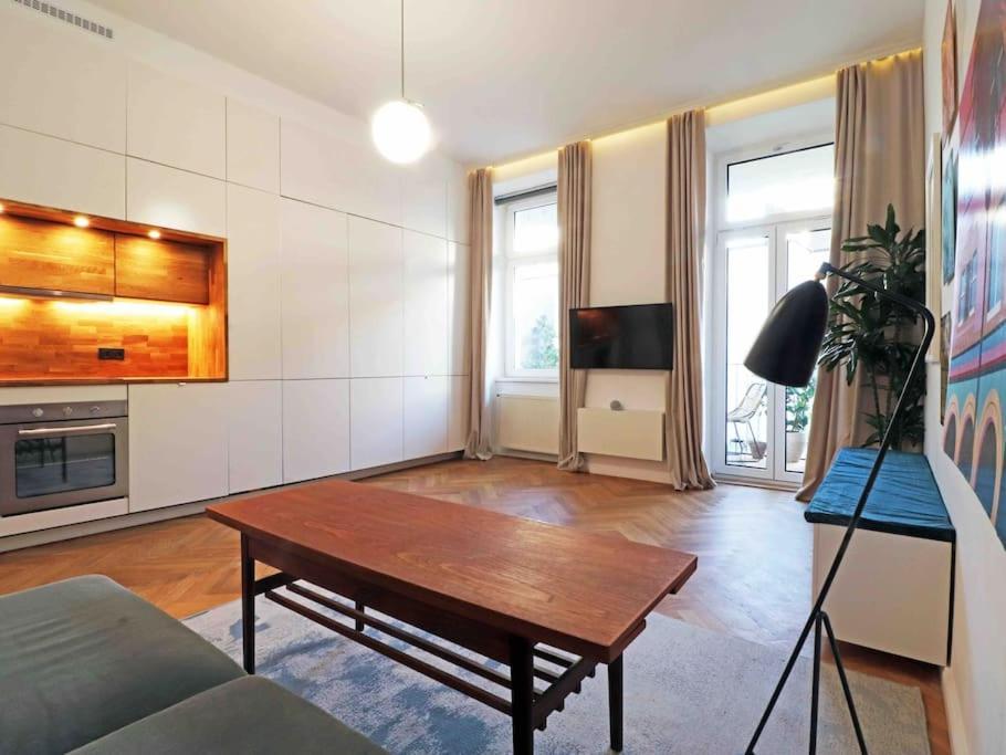 Smart Apt Mit Balkon Am Augarten Park Naehe Zentrum Vienna Esterno foto